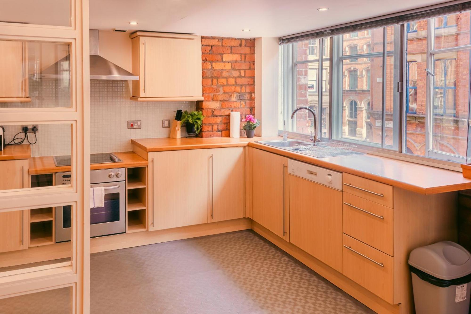 Chic Georgian Flat In Central Manchester Exterior photo